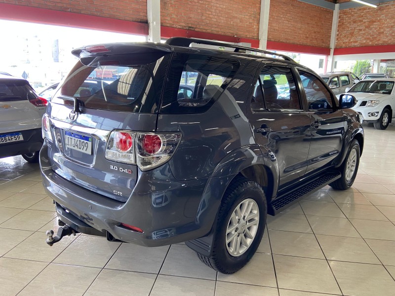 HILUX SW4 3.0 SR 4X4 16V TURBO INTERCOOLER DIESEL 4P AUTOMÁTICO - 2012 - FARROUPILHA