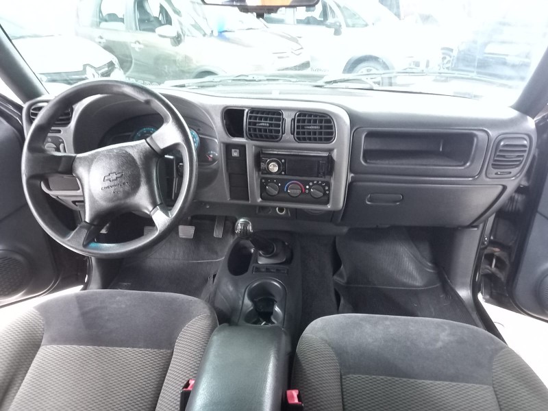 S10 2.4 ADVANTAGE 4X2 CD 8V FLEX 4P MANUAL - 2009 - CAXIAS DO SUL