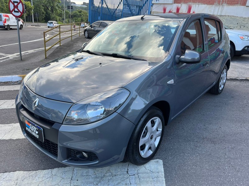 SANDERO 1.6 EXPRESSION 8V FLEX 4P MANUAL - 2014 - CAXIAS DO SUL