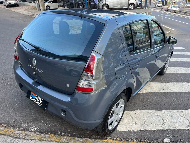 SANDERO 1.6 EXPRESSION 8V FLEX 4P MANUAL - 2014 - CAXIAS DO SUL