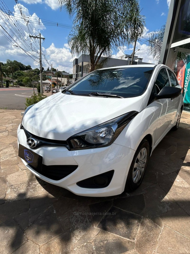 HB20 1.0 COMFORT 12V FLEX 4P MANUAL - 2015 - NãO-ME-TOQUE