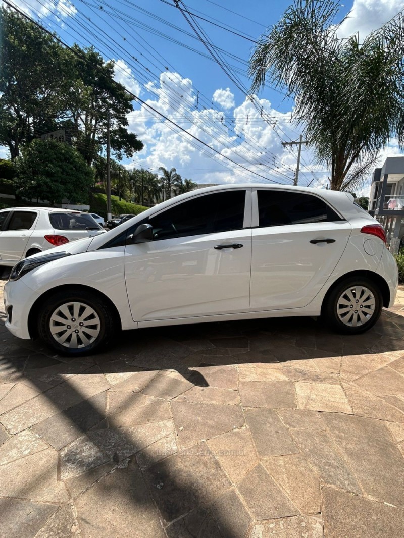 HB20 1.0 COMFORT 12V FLEX 4P MANUAL - 2015 - NãO-ME-TOQUE