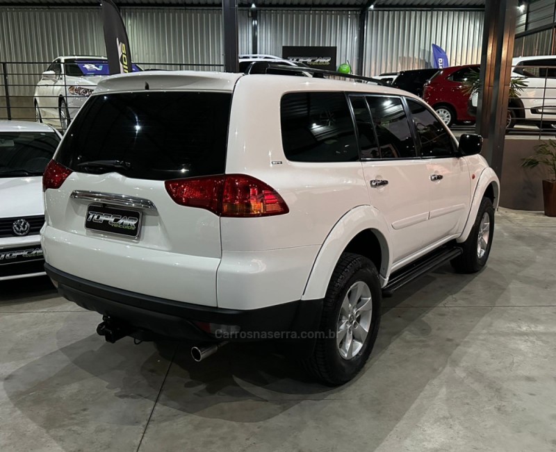 PAJERO DAKAR 3.2 HPE 4X4 7 LUGARES 16V TURBO INTERCOOLER DIESEL 4P AUTOMÁTICO - 2013 - CAMPO BOM