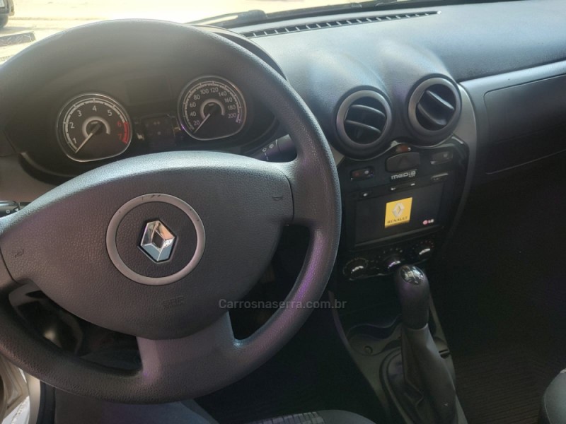 SANDERO 1.6 EXPRESSION 8V FLEX 4P MANUAL - 2014 - CAXIAS DO SUL