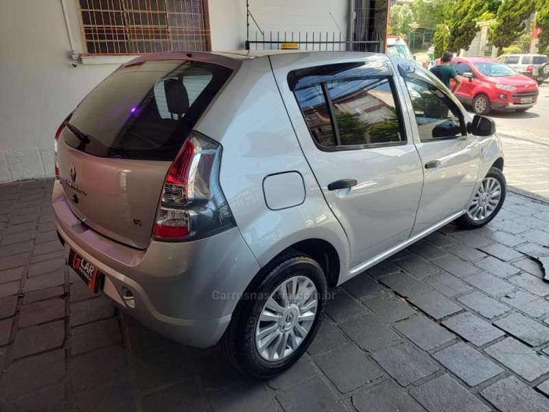 SANDERO 1.6 EXPRESSION 8V FLEX 4P MANUAL - 2014 - CAXIAS DO SUL