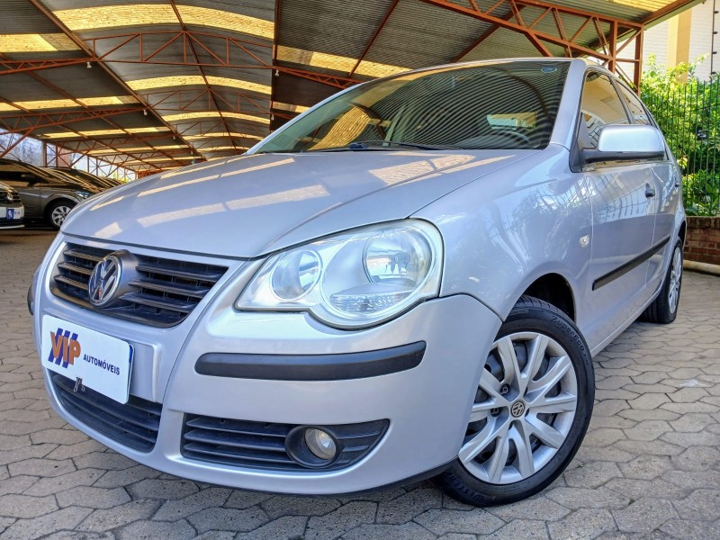 POLO SEDAN 1.6 MI 8V FLEX 4P MANUAL