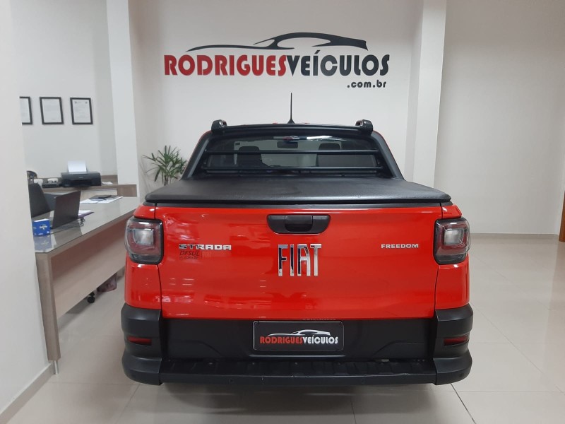 STRADA 1.3 FIRE FREEDOM 8V CD FLEX 4P MANUAL - 2022 - CAXIAS DO SUL