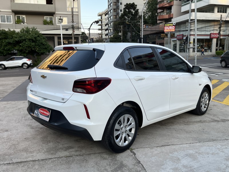 ONIX 1.0 LT 12V FLEX 4P MANUAL - 2020 - CAXIAS DO SUL