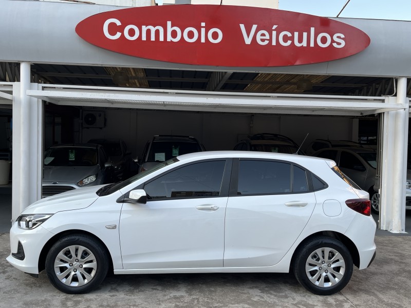 ONIX 1.0 LT 12V FLEX 4P MANUAL - 2020 - CAXIAS DO SUL