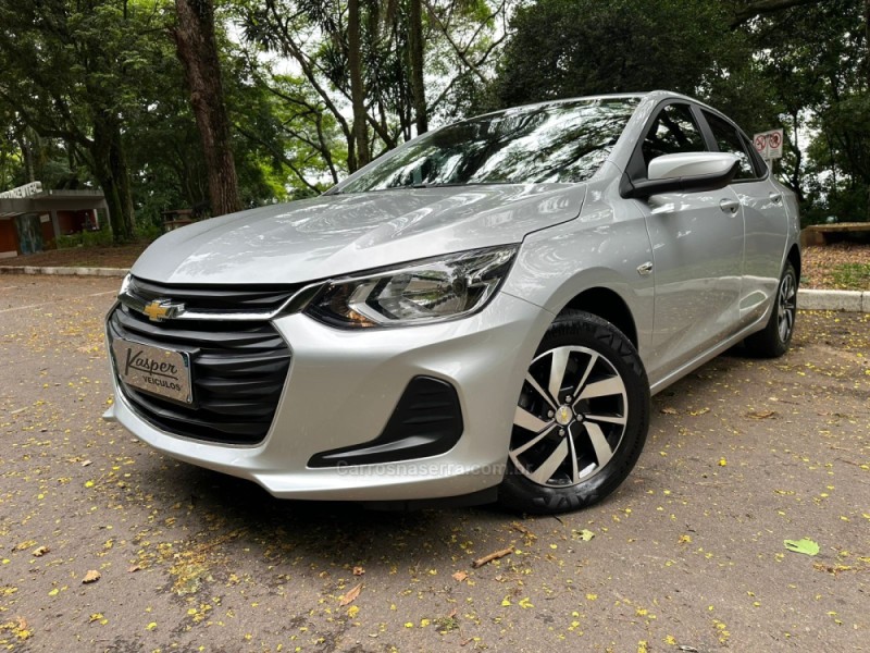 ONIX 1.0 SEDAN PLUS LT 12V FLEX 4P MANUAL