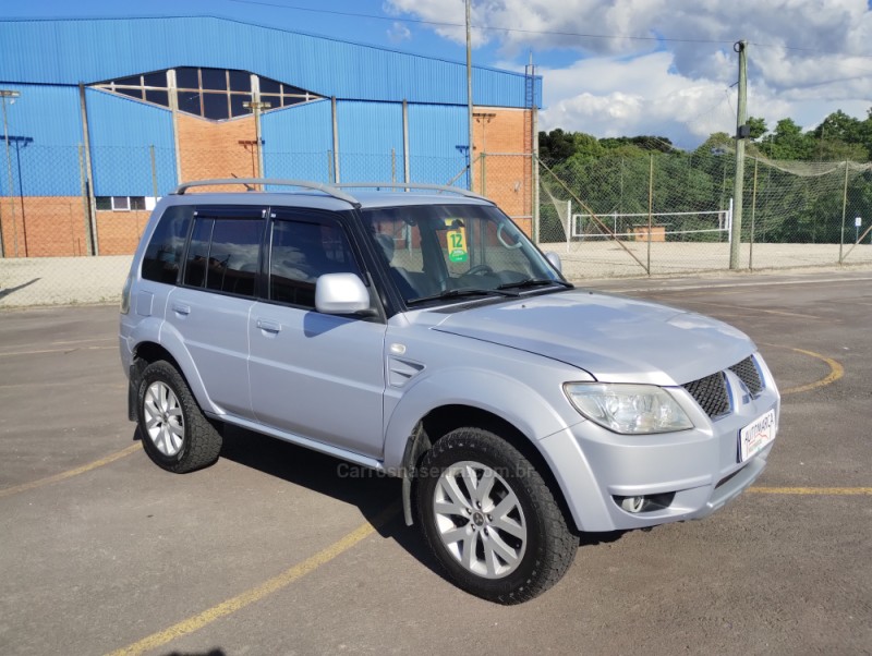 PAJERO TR4 2.0 4X4 16V 131CV GASOLINA 4P MANUAL - 2012 - CAXIAS DO SUL