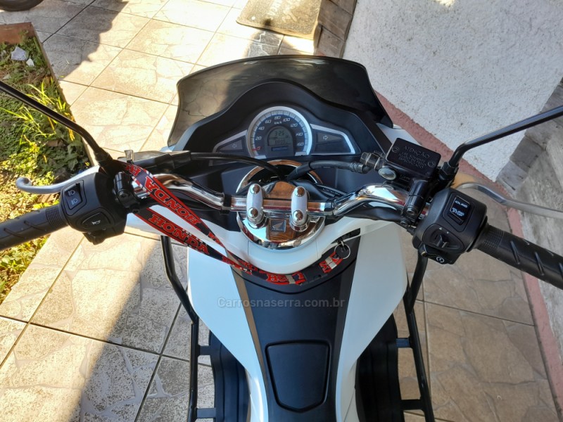 PCX 160 DLX - 2016 - VERANóPOLIS