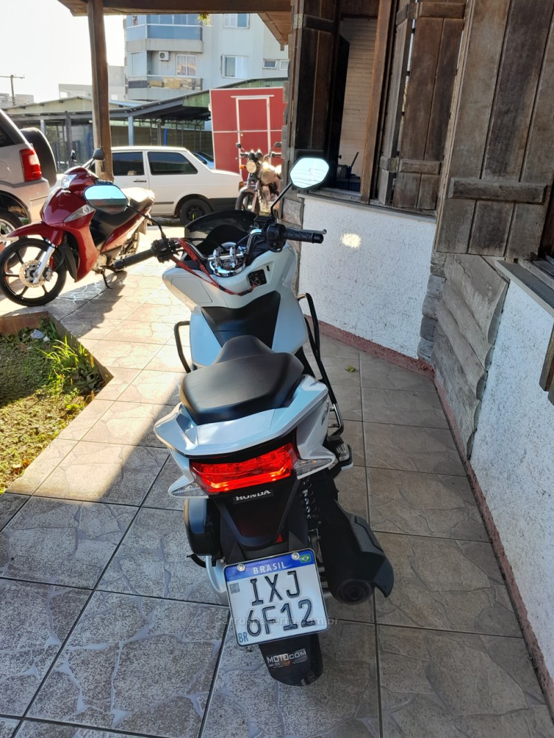 PCX 160 DLX - 2016 - VERANóPOLIS