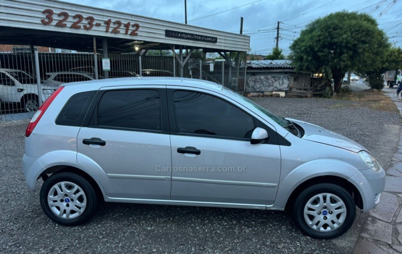 FIESTA 1.0 ROCAM HATCH 8V FLEX 4P MANUAL - 2004 - CAXIAS DO SUL