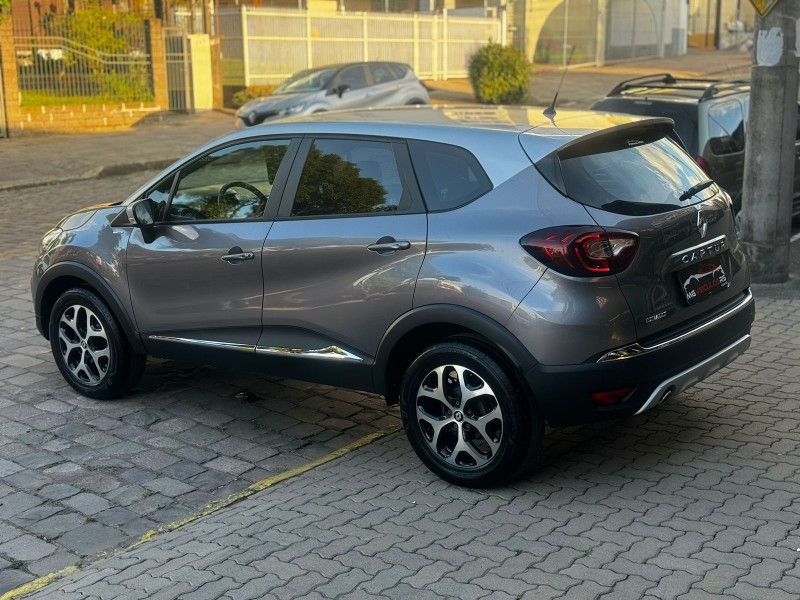 CAPTUR 1.6 16V INTENSE BOSE FLEX 4P AUTOMÁTICO - 2021 - CAXIAS DO SUL