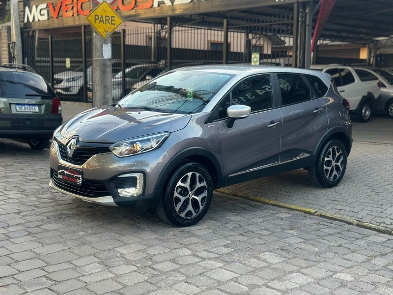 captur 1.6 16v intense bose flex 4p automatico 2021 caxias do sul