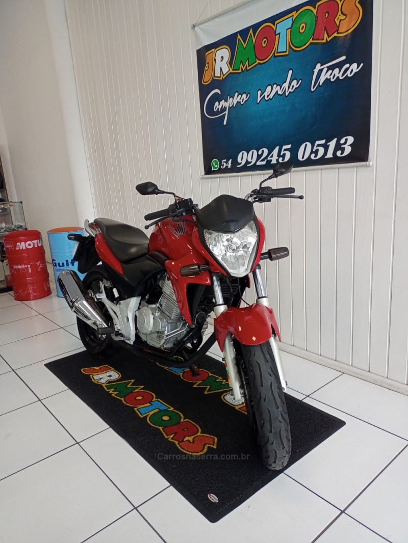 CB 300R  - 2015 - CAXIAS DO SUL