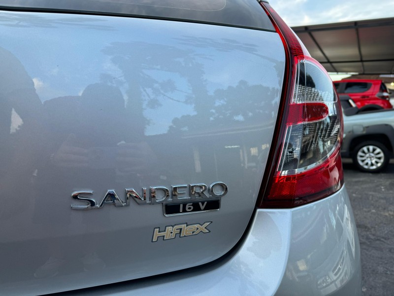 SANDERO 1.0 EXPRESSION 16V FLEX 4P MANUAL - 2011 - CAXIAS DO SUL