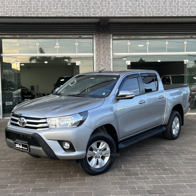 HILUX 2.8 SRV 4X4 CD 16V DIESEL 4P AUTOMÁTICO - 2017 - VACARIA