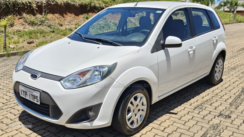 fiesta 1.6 mpi 8v gasolina 4p manual 2013 sao marcos