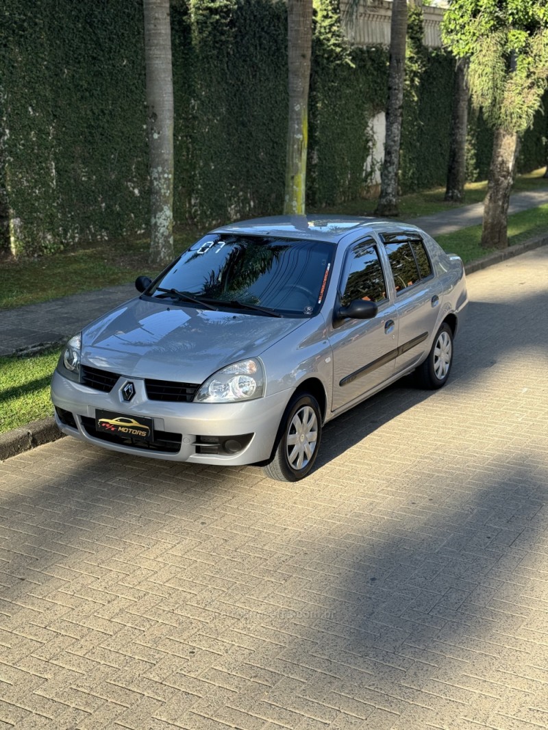 clio 1.0 authentique sedan 16v flex 4p manual 2007 caxias do sul