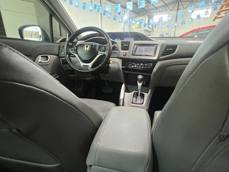 CIVIC 1.8 LXL 16V FLEX 4P AUTOMÁTICO - 2012 - PORTãO