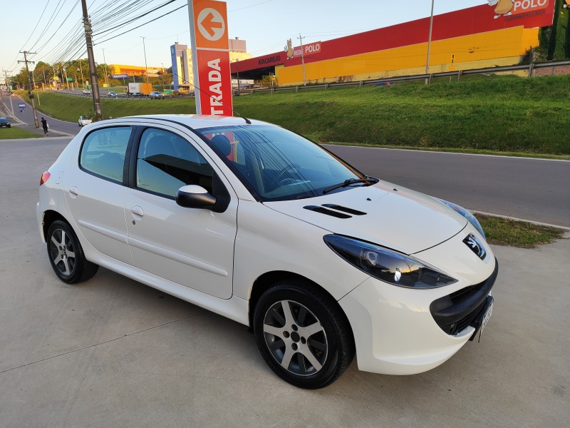 207 1.4 X-LINE 8V FLEX 4P MANUAL - 2015 - FARROUPILHA