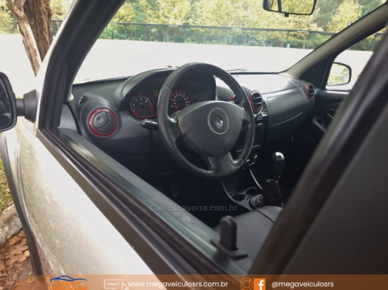 SANDERO 1.6 STEPWAY 16V FLEX 4P MANUAL - 2014 - BENTO GONçALVES