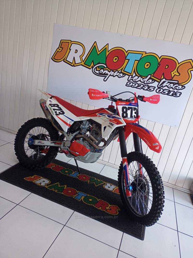 crf 230f  2011 caxias do sul