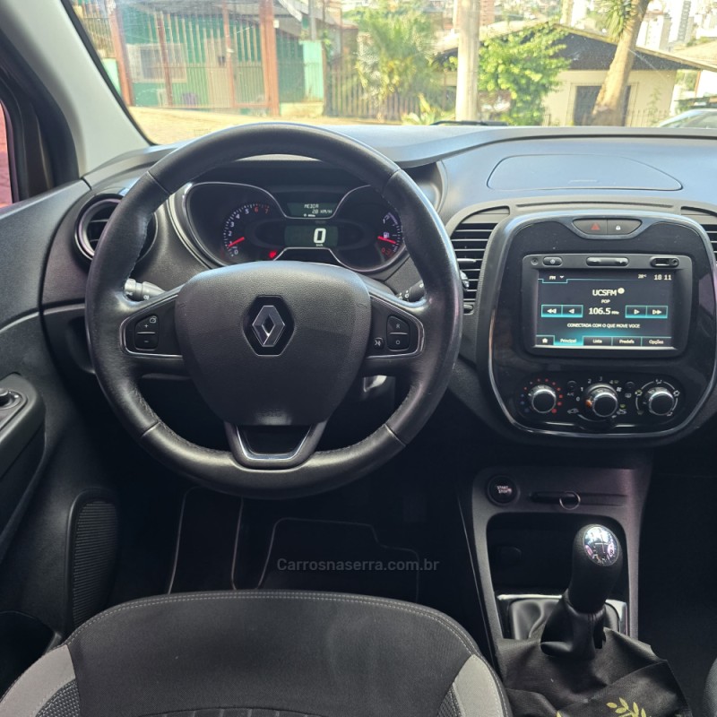 CAPTUR 1.6 16V SCE FLEX ZEN MANUAL - 2018 - CAXIAS DO SUL