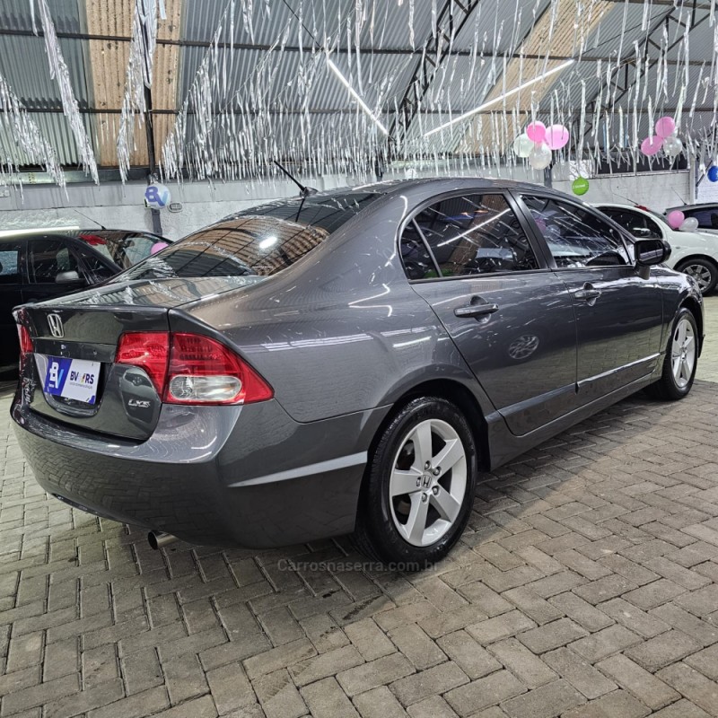 CIVIC 1.8 LXS 16V GASOLINA 4P MANUAL - 2007 - SãO LEOPOLDO