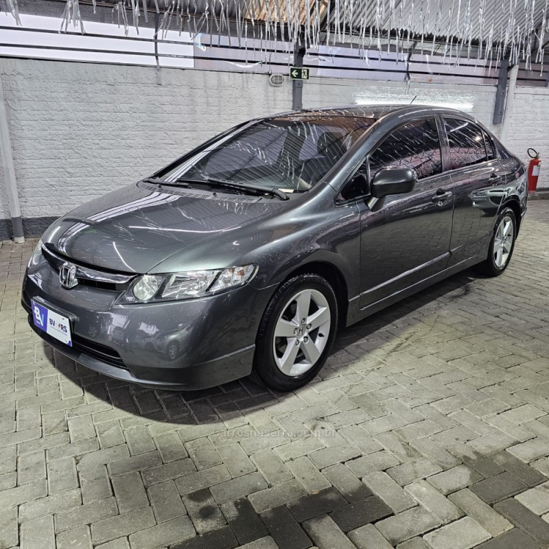 CIVIC 1.8 LXS 16V GASOLINA 4P MANUAL - 2007 - SãO LEOPOLDO