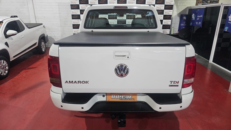 AMAROK 2.0 TRENDLINE 4X4 CD 16V TURBO INTERCOOLER DIESEL 4P MANUAL - 2013 - CAXIAS DO SUL