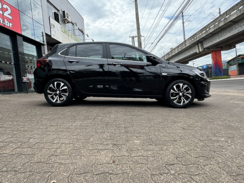 ONIX 1.0 PREMIER II 12V TURBO FLEX 4P AUTOMÁTICO - 2024 - NOVO HAMBURGO