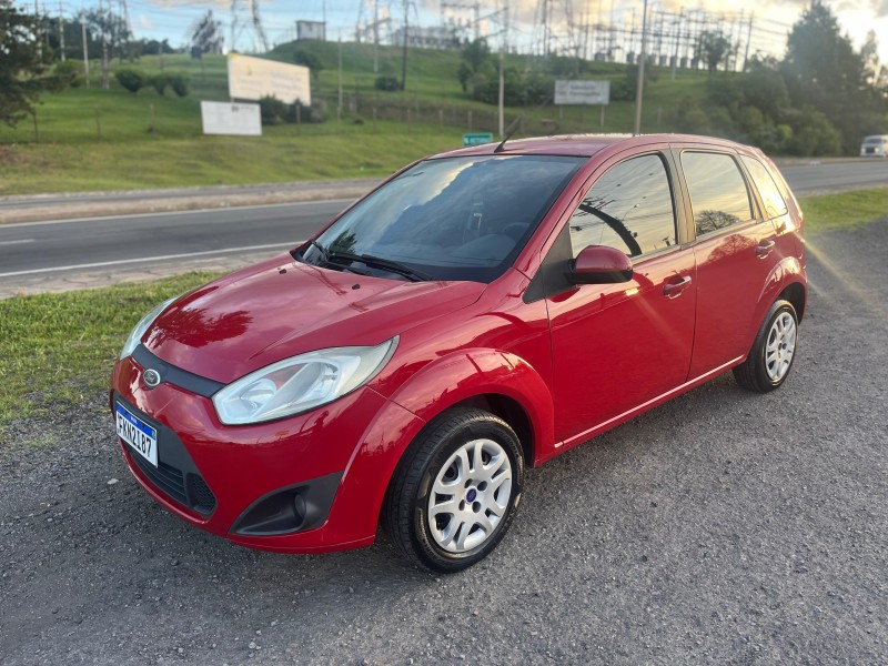 FIESTA 1.6 MPI HATCH 8V FLEX 4P MANUAL - 2014 - FARROUPILHA