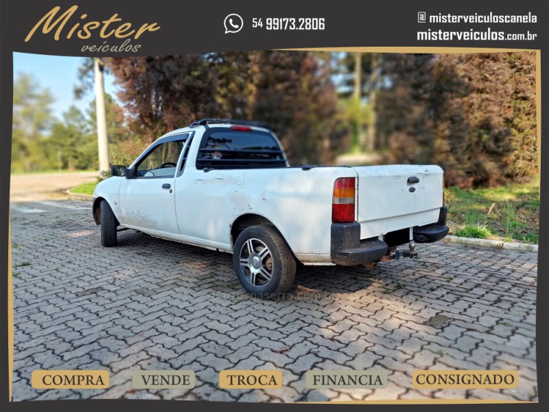 COURIER 1.6 MPI L 8V GASOLINA 2P MANUAL - 2006 - CANELA