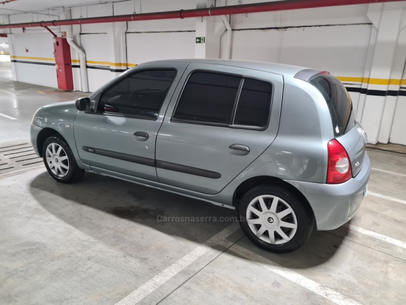 CLIO 1.0 CAMPUS 16V FLEX 4P MANUAL - 2009 - CAXIAS DO SUL