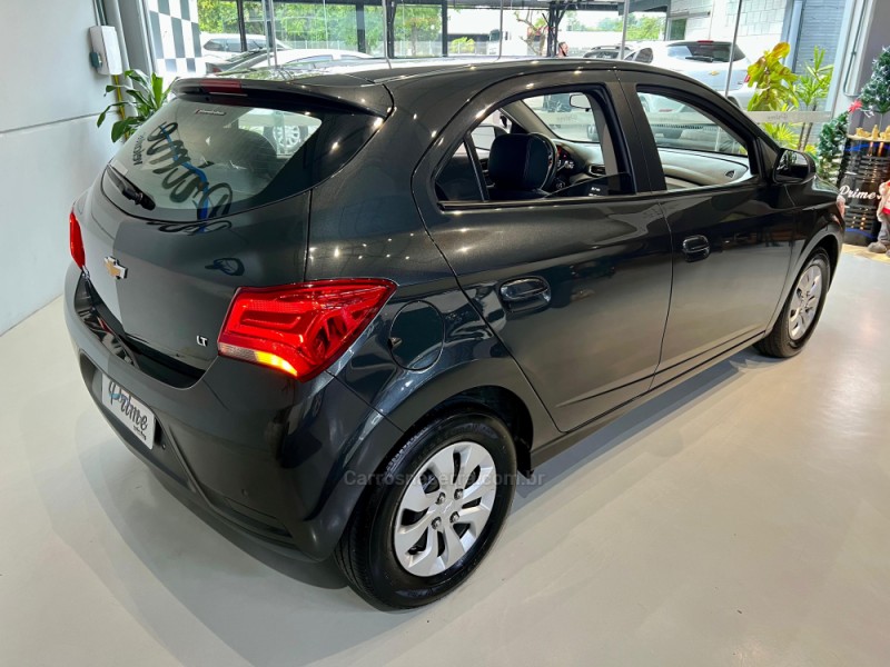 ONIX 1.0 LT 12V FLEX 4P MANUAL - 2019 - ESTâNCIA VELHA