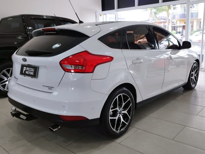 FOCUS 2.0 TITANIUM PLUS HATCH 16V FLEX 4P AUTO - 2017 - CAXIAS DO SUL