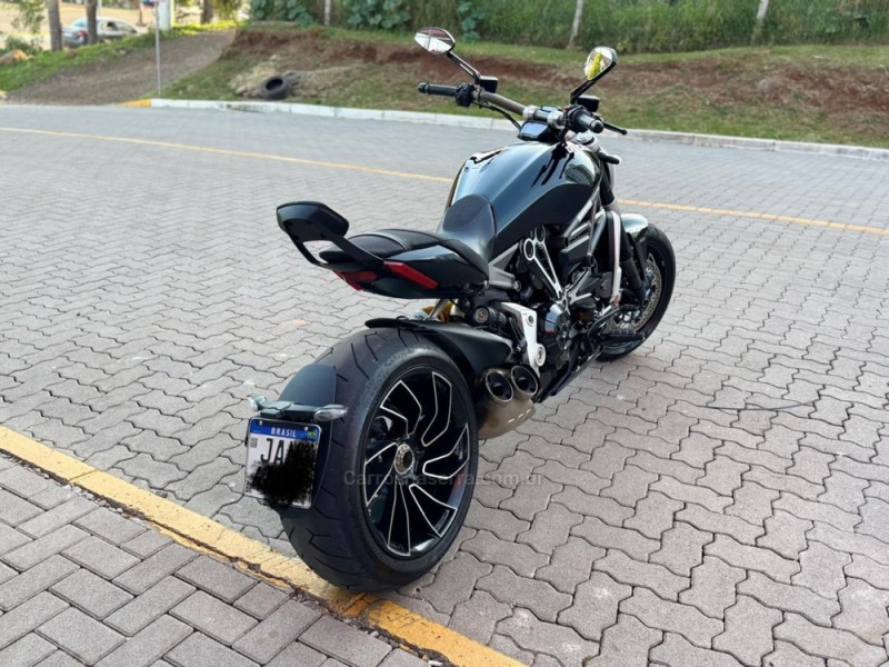 DIAVEL 1260 S  - 2020 - FELIZ