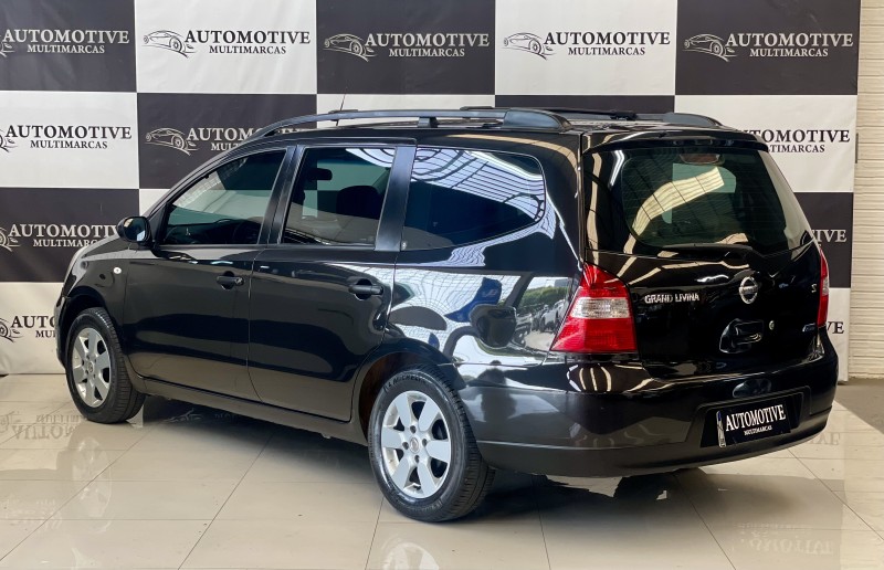 GRAND LIVINA 1.8 S 16V FLEX 4P MANUAL - 2011 - CAXIAS DO SUL