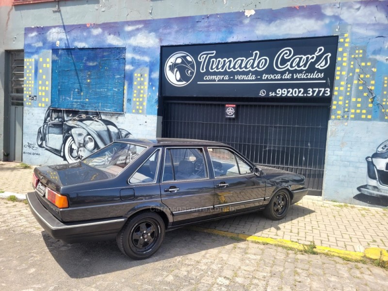 SANTANA 1.8 CL 8V GASOLINA 4P MANUAL - 1989 - CAXIAS DO SUL