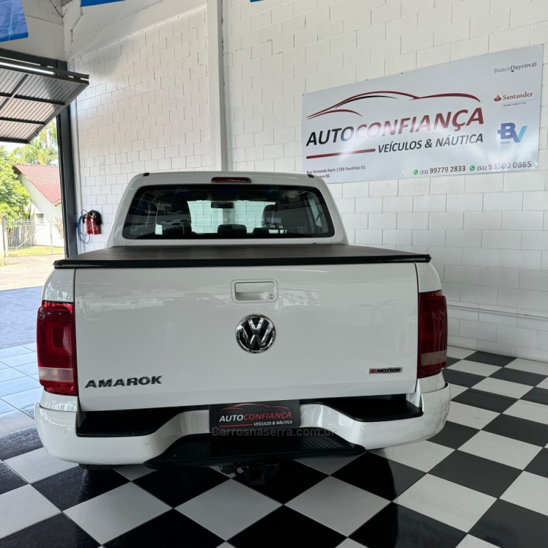 AMAROK 2.0 4X4 TDI COMFORTILINE CD DIESEL 4P AUTOMÁTICO - 2019 - MONTENEGRO