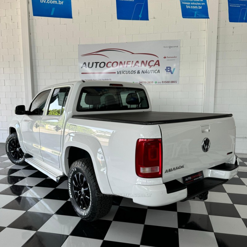 AMAROK 2.0 4X4 TDI COMFORTILINE CD DIESEL 4P AUTOMÁTICO - 2019 - MONTENEGRO