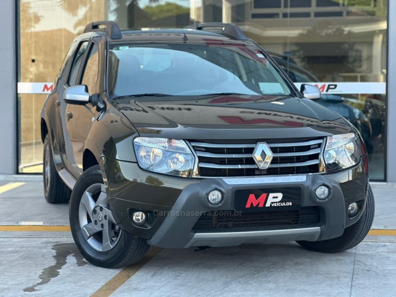 duster 2.0 tech road 4x2 16v flex 4p automatico 2014 tupandi