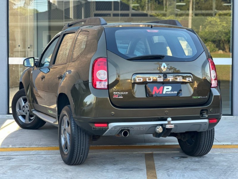 DUSTER 2.0 TECH ROAD 4X2 16V FLEX 4P AUTOMÁTICO - 2014 - TUPANDI