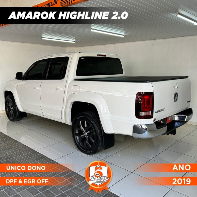 AMAROK 2.0 HIGHLINE 4X4 CD 16V TURBO INTERCOOLER DIESEL 4P AUTOMÁTICO - 2019 - VACARIA