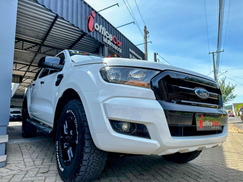 ranger 2.2 xl 4x4 cd 16v diesel 4p manual 2017 tres coroas