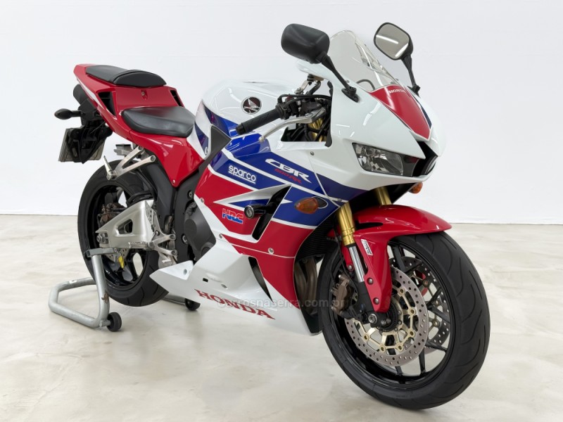 CBR 600RR ABS - 2014 - CAXIAS DO SUL