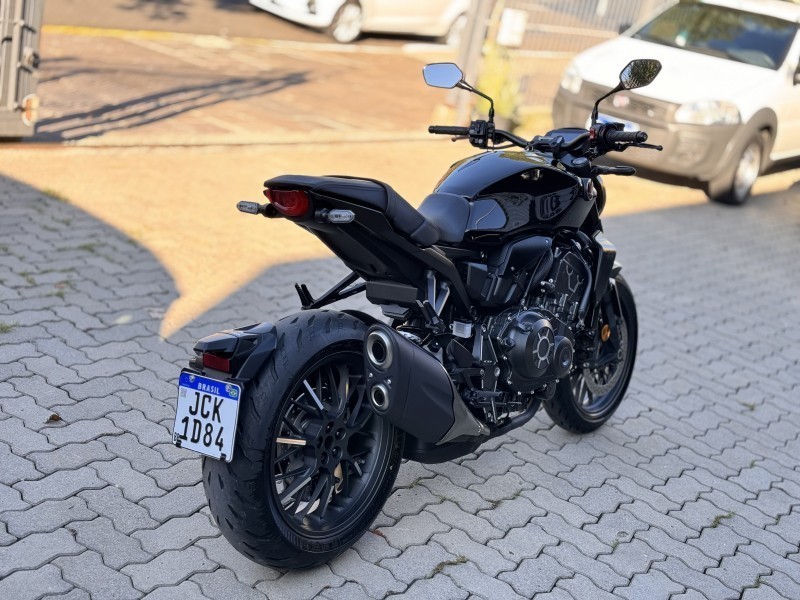 CB 1000R BLACK EDITION ABS - 2023 - BENTO GONçALVES